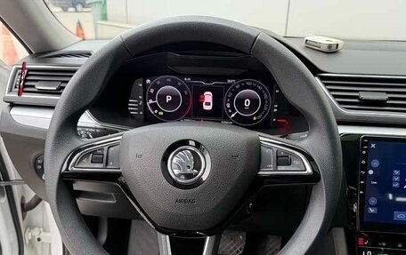 Skoda Superb III рестайлинг, 2022 год, 2 100 005 рублей, 4 фотография