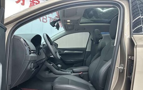 Skoda Karoq I, 2022 год, 2 230 000 рублей, 4 фотография