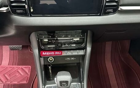 Skoda Karoq I, 2022 год, 2 230 000 рублей, 9 фотография