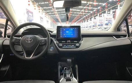 Toyota Corolla, 2022 год, 1 919 000 рублей, 9 фотография