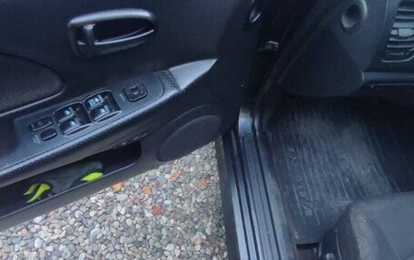 Hyundai Sonata IV рестайлинг, 2007 год, 250 000 рублей, 4 фотография