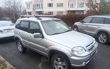 Chevrolet Niva I рестайлинг, 2009 год, 350 000 рублей, 2 фотография