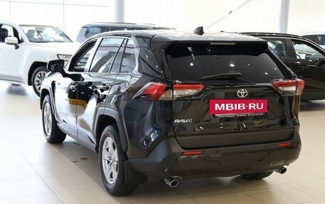 Toyota RAV4, 2020 год, 2 650 000 рублей, 10 фотография