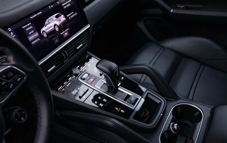 Porsche Cayenne III, 2019 год, 8 200 000 рублей, 10 фотография