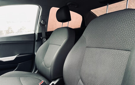 KIA Rio III рестайлинг, 2013 год, 869 000 рублей, 15 фотография