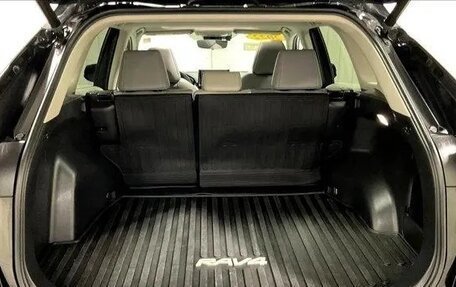 Toyota RAV4, 2022 год, 3 450 000 рублей, 16 фотография