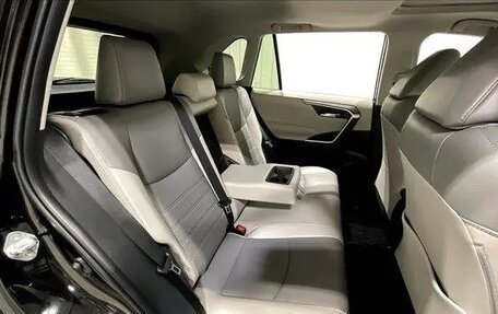 Toyota RAV4, 2022 год, 3 450 000 рублей, 12 фотография