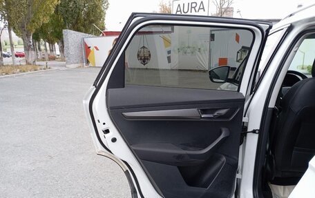 Skoda Karoq I, 2021 год, 2 410 000 рублей, 15 фотография