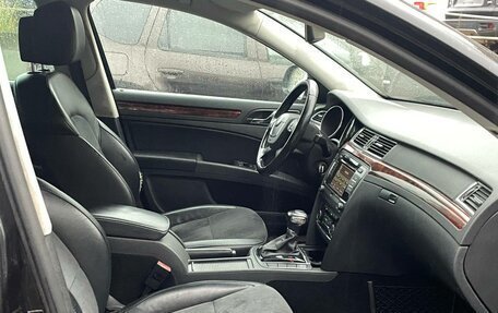 Skoda Superb III рестайлинг, 2012 год, 899 000 рублей, 11 фотография