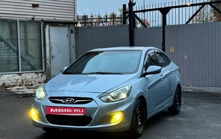 Hyundai Solaris II рестайлинг, 2012 год, 675 000 рублей, 2 фотография