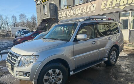 Mitsubishi Pajero IV, 2014 год, 2 900 000 рублей, 15 фотография