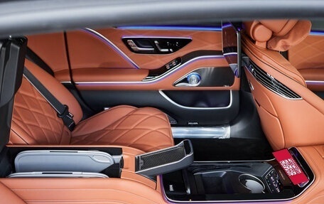 Mercedes-Benz Maybach S-Класс, 2025 год, 35 500 000 рублей, 24 фотография