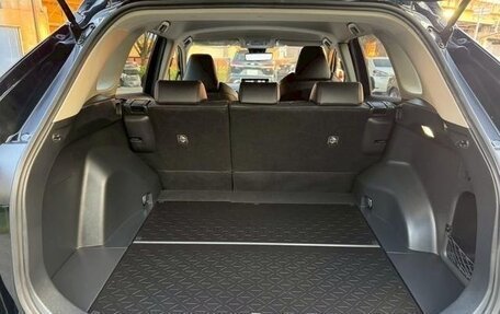 Toyota RAV4, 2022 год, 2 650 000 рублей, 9 фотография