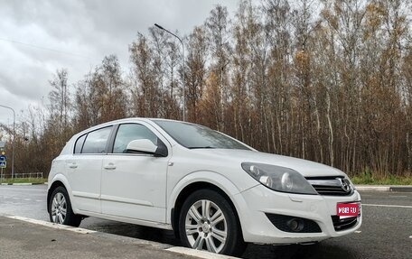 Opel Astra H, 2011 год, 670 000 рублей, 1 фотография