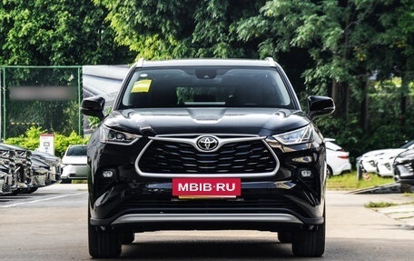 Toyota Highlander, 2025 год, 5 350 000 рублей, 2 фотография