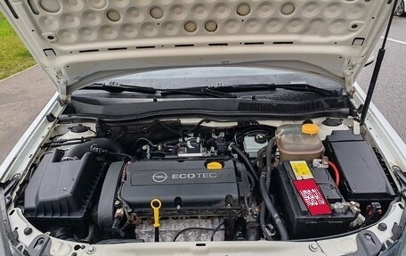 Opel Astra H, 2011 год, 670 000 рублей, 10 фотография