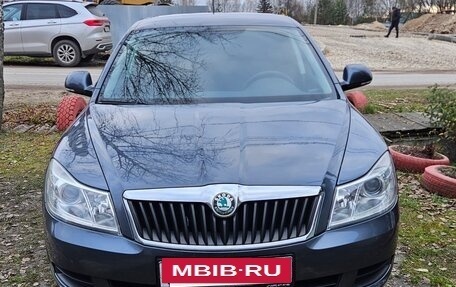 Skoda Octavia, 2011 год, 949 000 рублей, 2 фотография