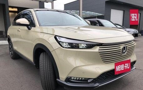 Honda Vezel, 2021 год, 1 450 000 рублей, 3 фотография