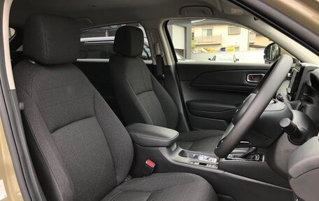 Honda Vezel, 2021 год, 1 450 000 рублей, 12 фотография