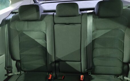 Volkswagen Tiguan II, 2017 год, 1 819 000 рублей, 10 фотография