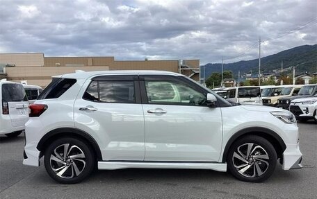 Toyota Raize I, 2021 год, 1 395 000 рублей, 3 фотография