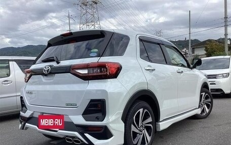 Toyota Raize I, 2021 год, 1 395 000 рублей, 2 фотография