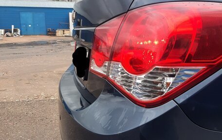 Chevrolet Cruze II, 2011 год, 680 000 рублей, 6 фотография