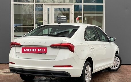 Skoda Rapid II, 2021 год, 1 699 000 рублей, 2 фотография