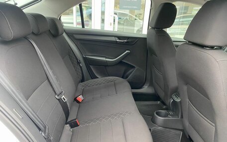 Skoda Rapid II, 2021 год, 1 699 000 рублей, 17 фотография