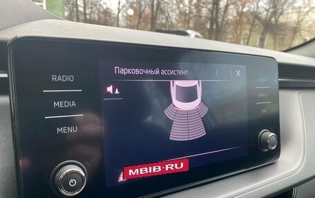 Skoda Rapid II, 2021 год, 1 699 000 рублей, 23 фотография