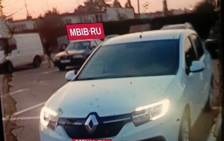 Renault Logan II, 2022 год, 1 450 000 рублей, 1 фотография