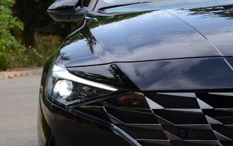 Hyundai Elantra, 2022 год, 1 790 000 рублей, 2 фотография