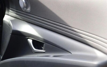 Hyundai Elantra, 2022 год, 1 790 000 рублей, 13 фотография