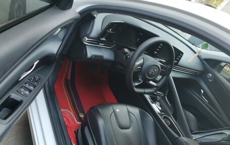 Hyundai Elantra, 2021 год, 1 260 000 рублей, 11 фотография