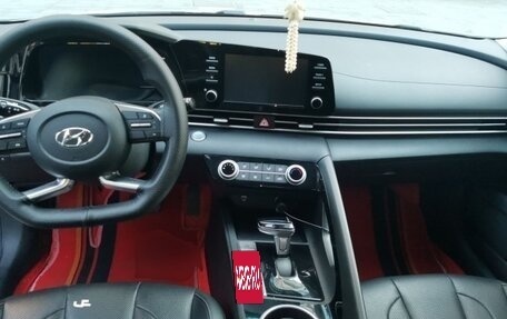 Hyundai Elantra, 2021 год, 1 260 000 рублей, 10 фотография