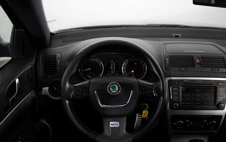 Skoda Octavia RS, 2011 год, 999 000 рублей, 10 фотография