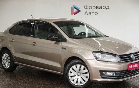 Volkswagen Polo VI (EU Market), 2017 год, 1 325 000 рублей, 1 фотография