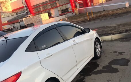 Hyundai Solaris II рестайлинг, 2013 год, 520 000 рублей, 9 фотография