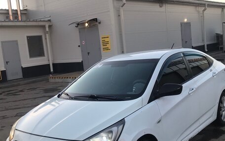 Hyundai Solaris II рестайлинг, 2013 год, 520 000 рублей, 7 фотография