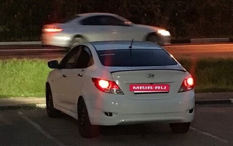 Hyundai Solaris II рестайлинг, 2013 год, 520 000 рублей, 6 фотография