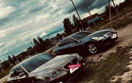 BMW 5 серия, 2006 год, 900 000 рублей, 8 фотография