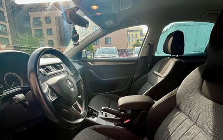 Skoda Octavia, 2018 год, 1 990 000 рублей, 16 фотография