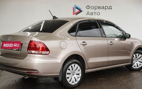 Volkswagen Polo VI (EU Market), 2017 год, 1 325 000 рублей, 3 фотография