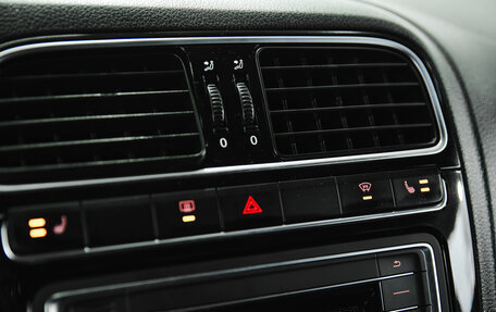 Volkswagen Polo VI (EU Market), 2017 год, 1 325 000 рублей, 16 фотография