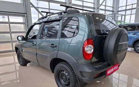 Chevrolet Niva I рестайлинг, 2009 год, 399 000 рублей, 5 фотография