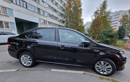 Volkswagen Polo VI (EU Market), 2019 год, 1 300 000 рублей, 2 фотография