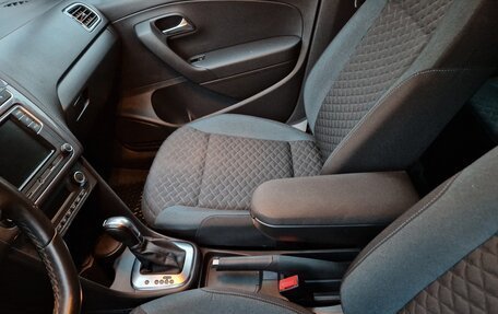 Volkswagen Polo VI (EU Market), 2019 год, 1 300 000 рублей, 36 фотография