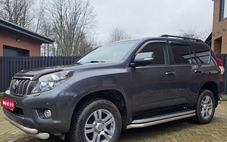 Toyota Land Cruiser Prado 150 рестайлинг 2, 2011 год, 2 250 000 рублей, 1 фотография