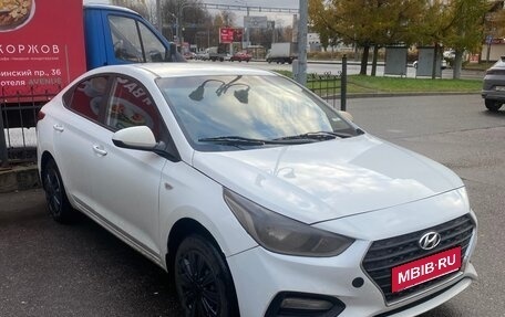 Hyundai Solaris II рестайлинг, 2017 год, 490 000 рублей, 1 фотография