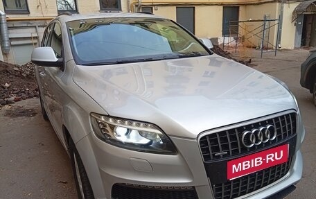 Audi Q7, 2011 год, 2 200 000 рублей, 1 фотография